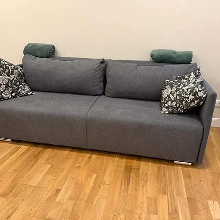 Pine Cone Cozy דירה