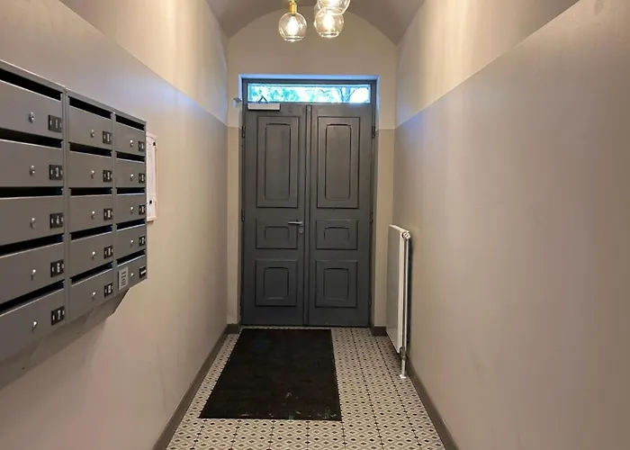 Pine Cone Cozy Апартаменты